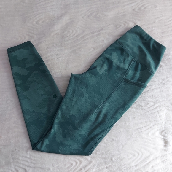 All in motion Green camo leggings - Picture 1 of 13